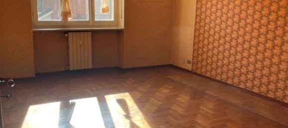 5 rooms Apartment in Carmagnola, Italy No. 271694 36