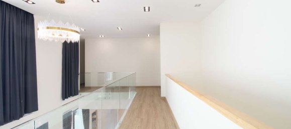 4 bedrooms House in Chiang Mai, Thailand No. 26990 7