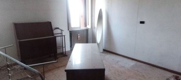 5 rooms House in Veronella, Italy No. 60845 22