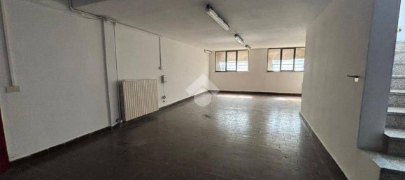 75m² Office in Romano di Lombardia, Italy No. 354479 9