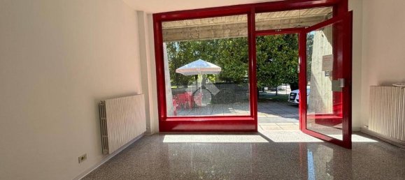 75m² Office in Romano di Lombardia, Italy No. 354479 3