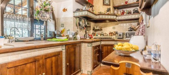 Villa T3 em Grottaferrata, Italy N.º 272188 12