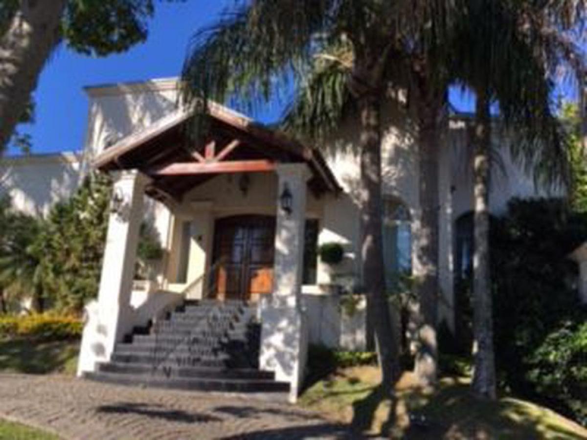 4 bedrooms House in San Isidro, Argentina No. 64401