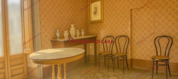 5 bedrooms House in Petralia Soprana, Italy No. 317963 3