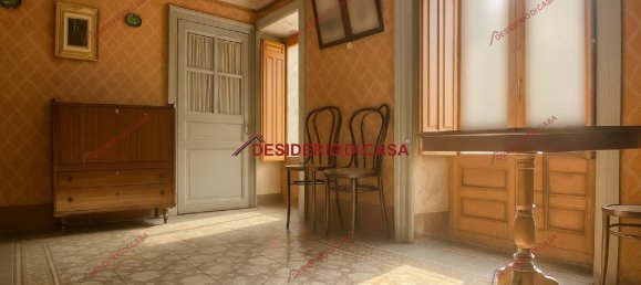 5 bedrooms House in Petralia Soprana, Italy No. 317963 6