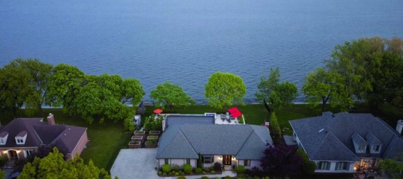 4 غرف نوم منزل في Burlington, Canada رقم 143 5