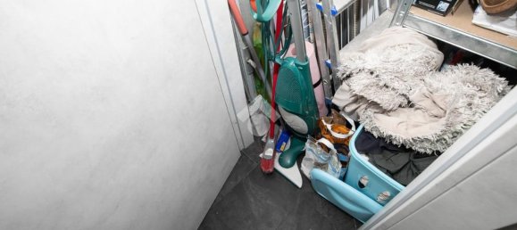 4 rooms Apartment in Genoa, Italy No. 299803 32