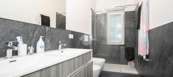 4 rooms Apartment in Genoa, Italy No. 299803 29