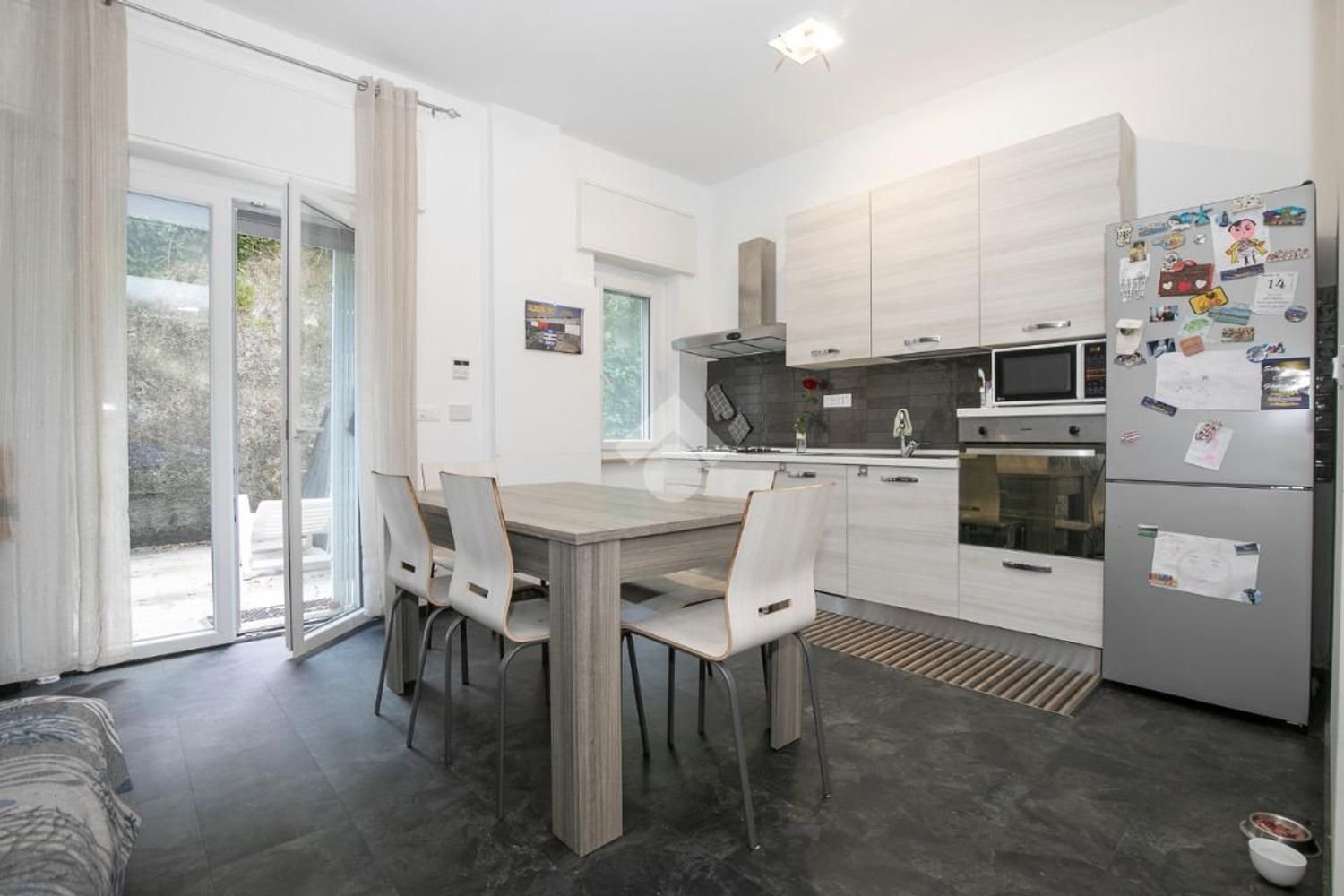 4 rooms Apartment in Genoa, Italy No. 299803