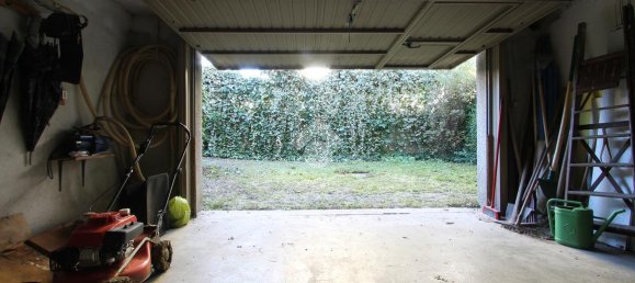 8-salle Villa à Udine, Italy No. 4682 26