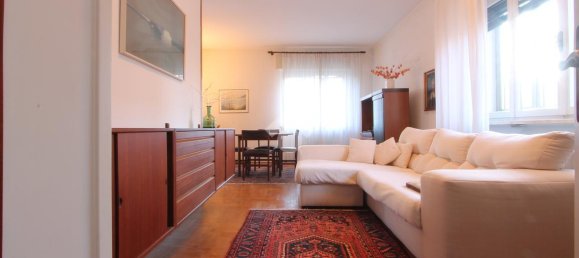 8-salle Villa à Udine, Italy No. 4682 4