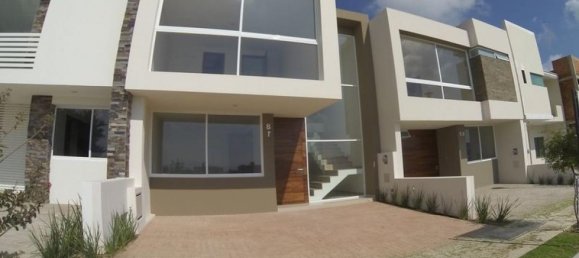3 bedrooms House in Jalisco, Mexico No. 187461 2