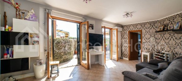 2 bedrooms Apartment in Guidonia Montecelio, Italy No. 276388 8