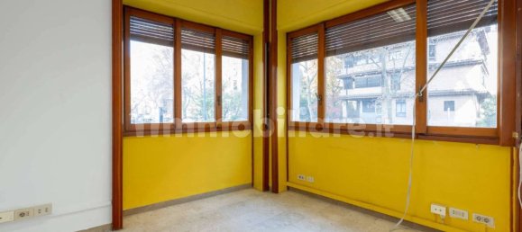 5 rooms Office in Milan, Italy No. 240954 9