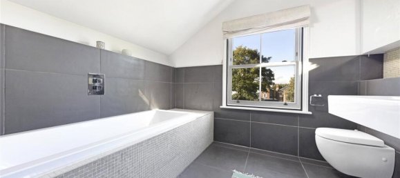 Casa de 4 dormitorios en London, United Kingdom No. 7229 30