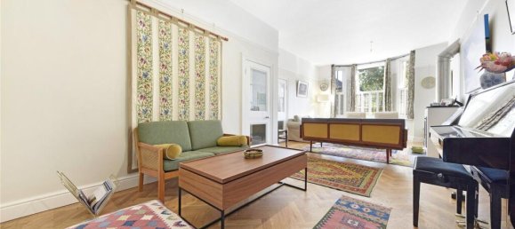 Casa de 4 dormitorios en London, United Kingdom No. 7229 4