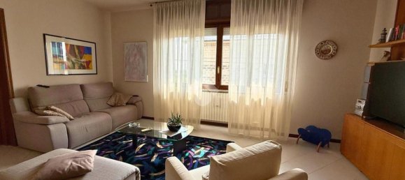 3غرفة شقة في Capriolo, Italy رقم 335585 10