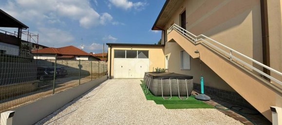 3غرفة شقة في Capriolo, Italy رقم 335585 31