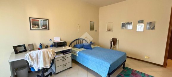 3غرفة شقة في Capriolo, Italy رقم 335585 24