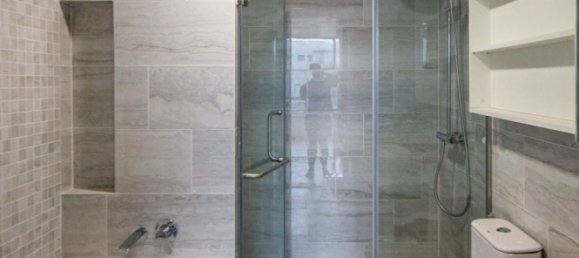 3 bedrooms Apartment in District 10, Vietnam No. 17920 3