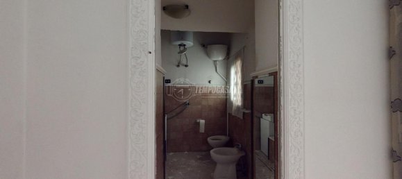 2 rooms Apartment in Bari, Italy No. 170920 13