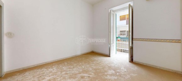 2 rooms Apartment in Bari, Italy No. 170920 24