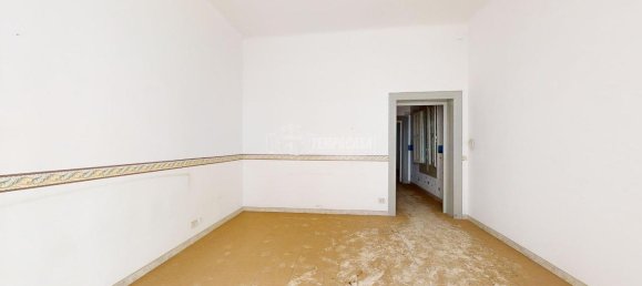 2 rooms Apartment in Bari, Italy No. 170920 20