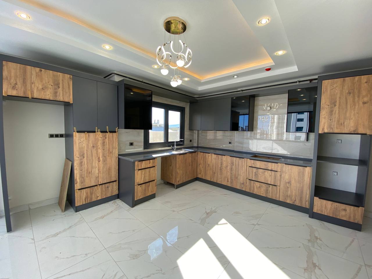 شقة 4+1 في Panorama Plus, Mersin, Turkey رقم 37402