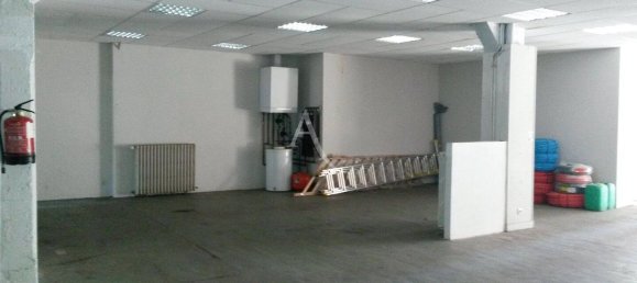 Entrepôt à Romorantin-Lanthenay, France 285m² No. 82432 2