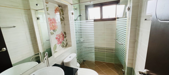 4 غرف نوم مقهى / مطعم في Pattaya, Thailand رقم 1735 14