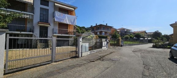2 bedrooms Apartment in Chieri, Italy No. 363713 21