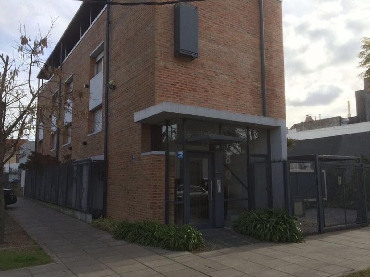 2 bedrooms House in Lomas de Zamora, Argentina No. 60251