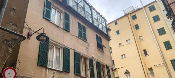 1 bedroom Apartment in Genoa, Italy No. 291724 2