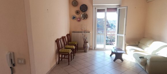 5 Schlafzimmer Wohnung in Fermignano, Italy, Nr. 315642 2