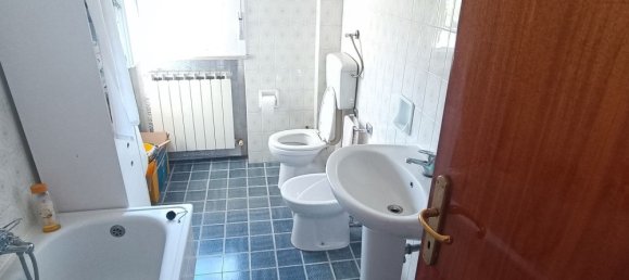 5 Schlafzimmer Wohnung in Fermignano, Italy, Nr. 315642 11