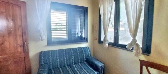 Gewerbliche Immobilie in Fiumicino, Italy 475m², Nr. 284958 6