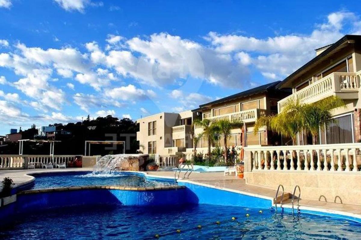 Hotel en Córdoba, Argentina No. 28695