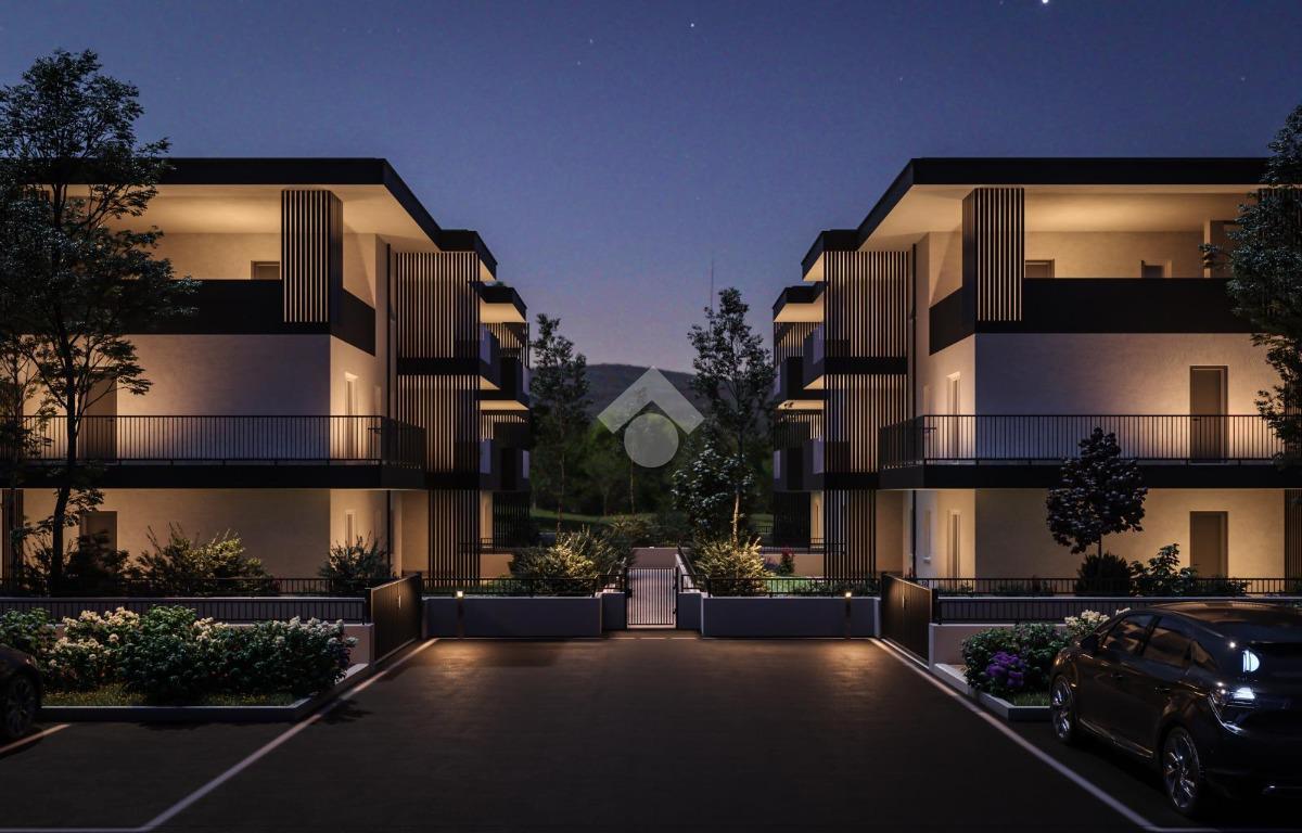 Apartamento de 5 habitaciónes en Castelfranco Emilia, Italy No. 41198