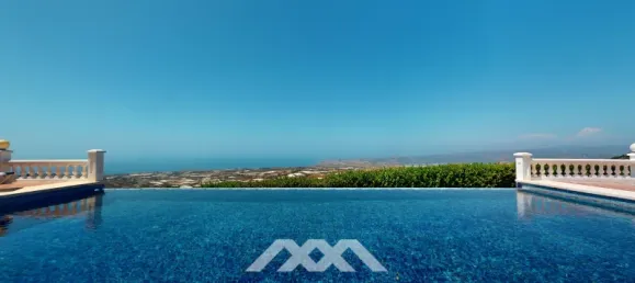 3 bedrooms Villa in Algarrobo, Spain No. 57194 2