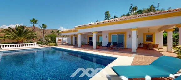 3 bedrooms Villa in Algarrobo, Spain No. 57194 4