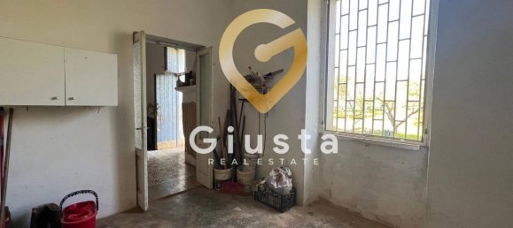 3 rooms House in San Michele Salentino, Italy No. 37530 21