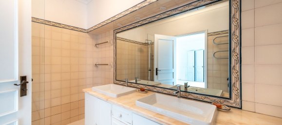 2 bedrooms House in Cascais, Portugal No. 138975 16