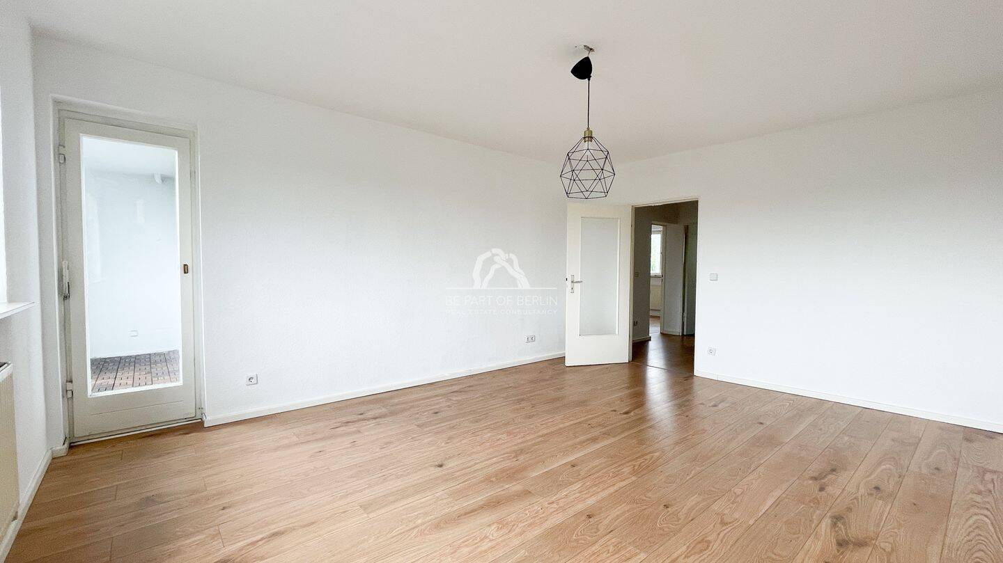 Apartamento de 3 habitaciónes en Kreuzberg, Germany No. 357516
