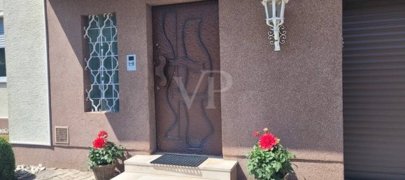 Edificio de 6 dormitorios en Birkenfeld, Germany No. 129178 2