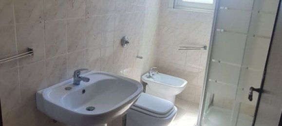 4-Zimmer Wohnung in Palermo, Italy, Nr. 276035 5