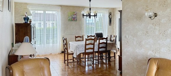 2 Schlafzimmer Haus in Ciry-le-Noble, France, Nr. 358394 8