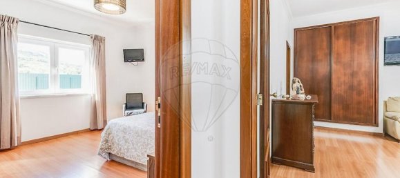 4 bedrooms Villa in Loures, Portugal No. 45957 18