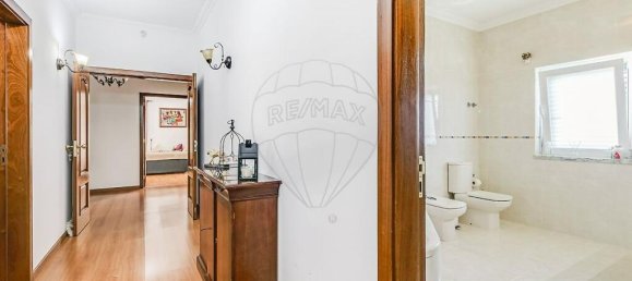 4 bedrooms Villa in Loures, Portugal No. 45957 29