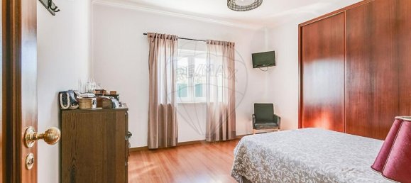 4 bedrooms Villa in Loures, Portugal No. 45957 26