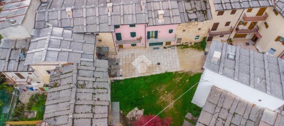 4 rooms House in Sant'Anna d'Alfaedo, Italy No. 24478 6